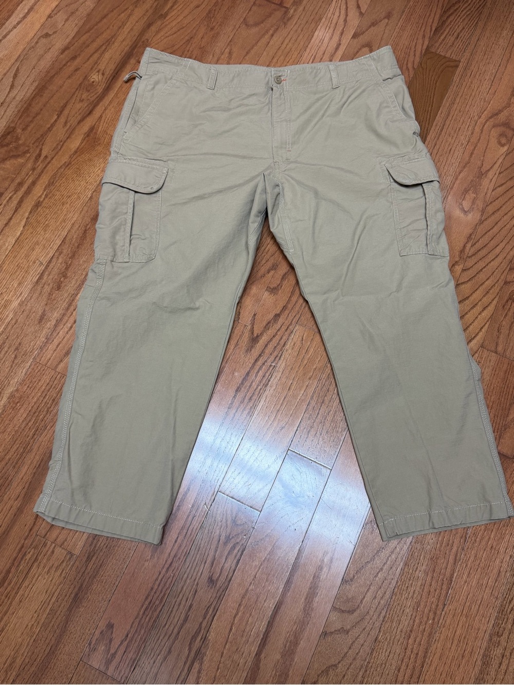 LL Bean Men's Natural Fit Utility Cargo Tan/Khaki Pants Size 44x29